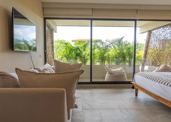 Xamira Luxury *